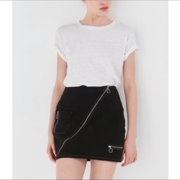 BDG Asymmetrical Mini Skirt - Picture 3 of 4